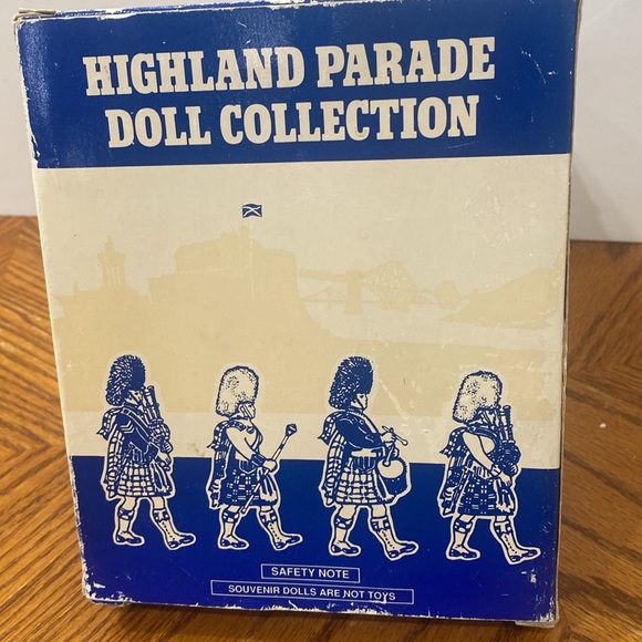 Lot of 3 Highland Parade Scottish Souvenir Dolls Collection  Sleepy Eyes NWOT - Picture 9 of 9